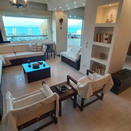 Veranda Villa Néoi Epivátai