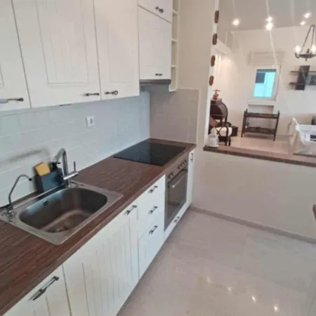 Villa Veranda Néoi Epivátai
